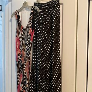 Nostalgia maxi dress. Size small. 100% rayon. Gently used.